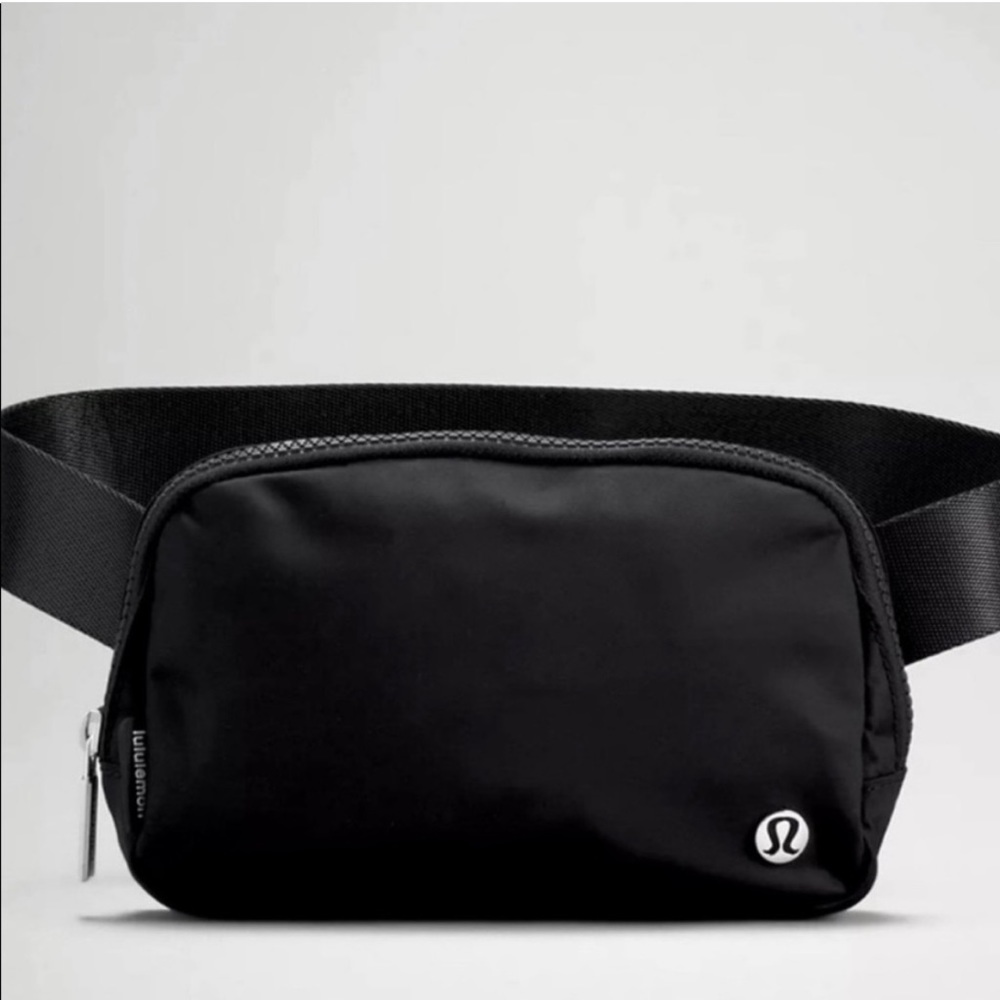 Brand new lululemon belt bag.
